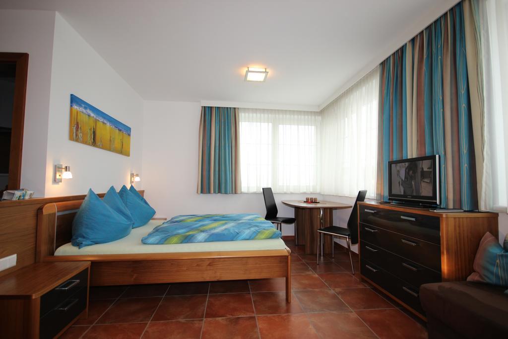 Apartments Schloss-Weissenstein-Strasse Matrei in Osttirol Zewnętrze zdjęcie